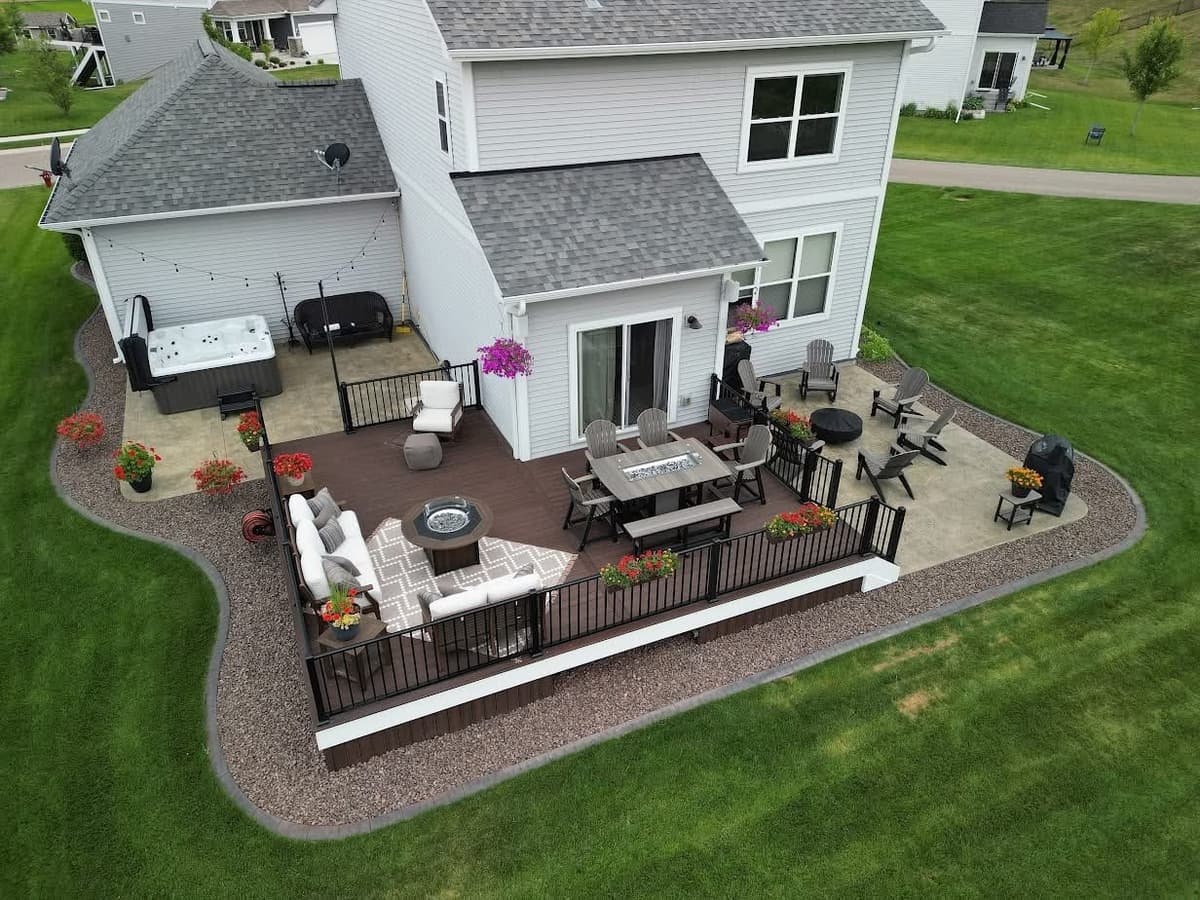 Deck work in Township of Washington